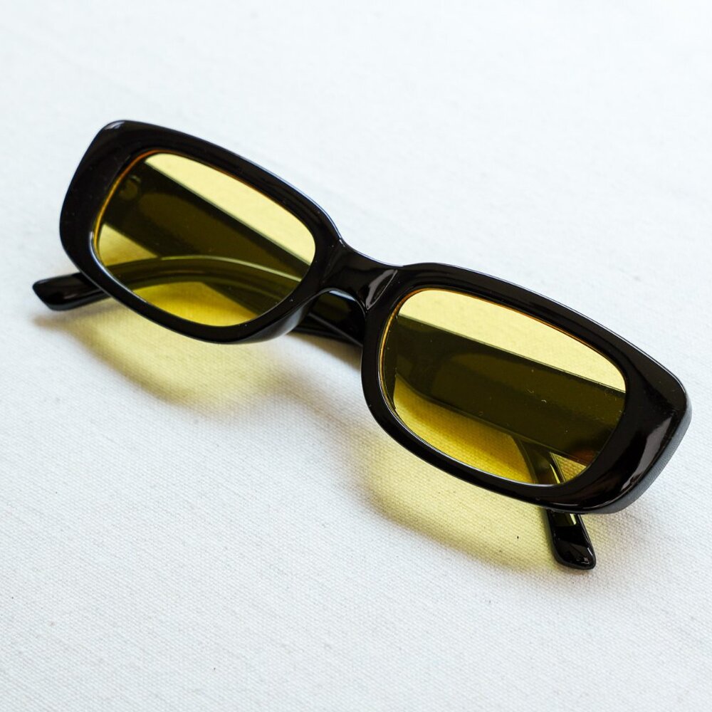 y2k rectangle retro style Black Frame, Yellow Lens frame sunglasses